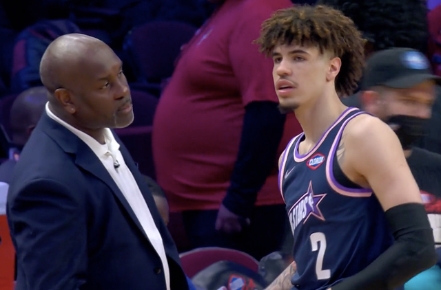 乐鱼体育在线娱乐关于库里赛事官方发布比分优势明显新规，TES争议不断！的信息